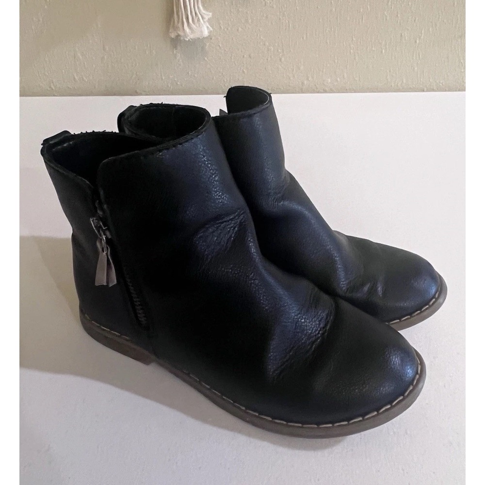 Gap Kids Black zip Bootie size 13